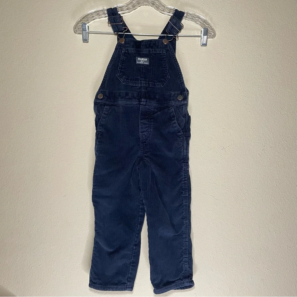 Oshkosh B’ Gosh Flannel Lined Corduroy‎ Overalls Navy Blue Size 4T